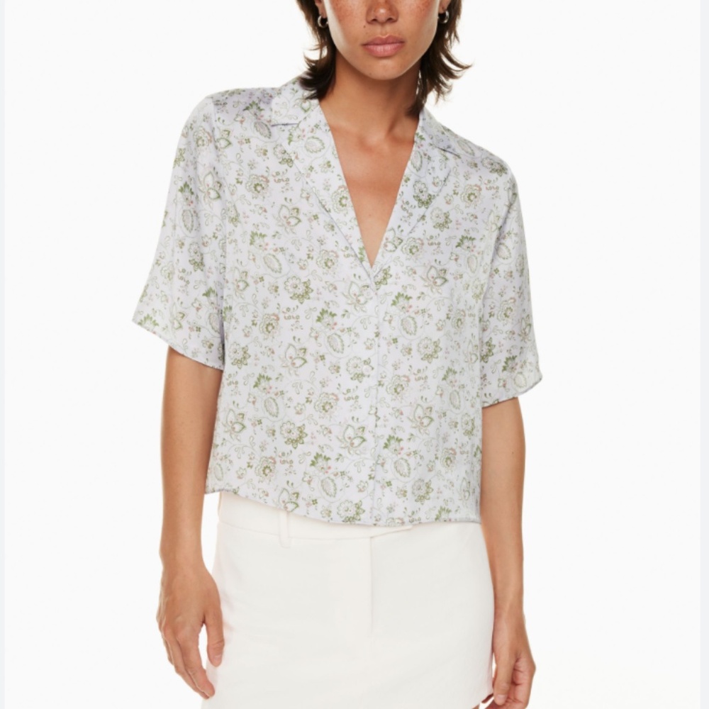 Wilfred Women's Beso Satin Shirt in Ice Lvndr/Bitter Sage